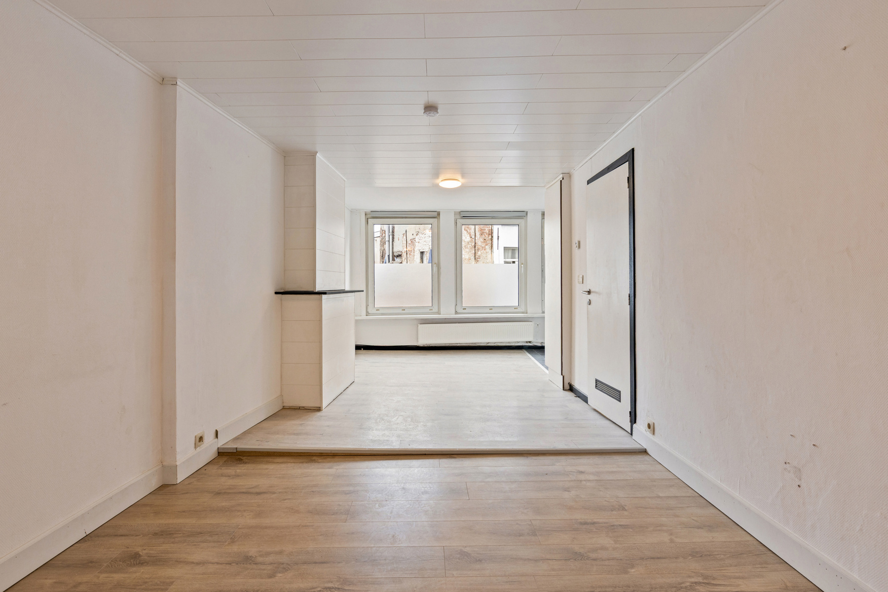 Te renoveren appartement (2 slpk) in het hart van Antwerpen. - foto 5