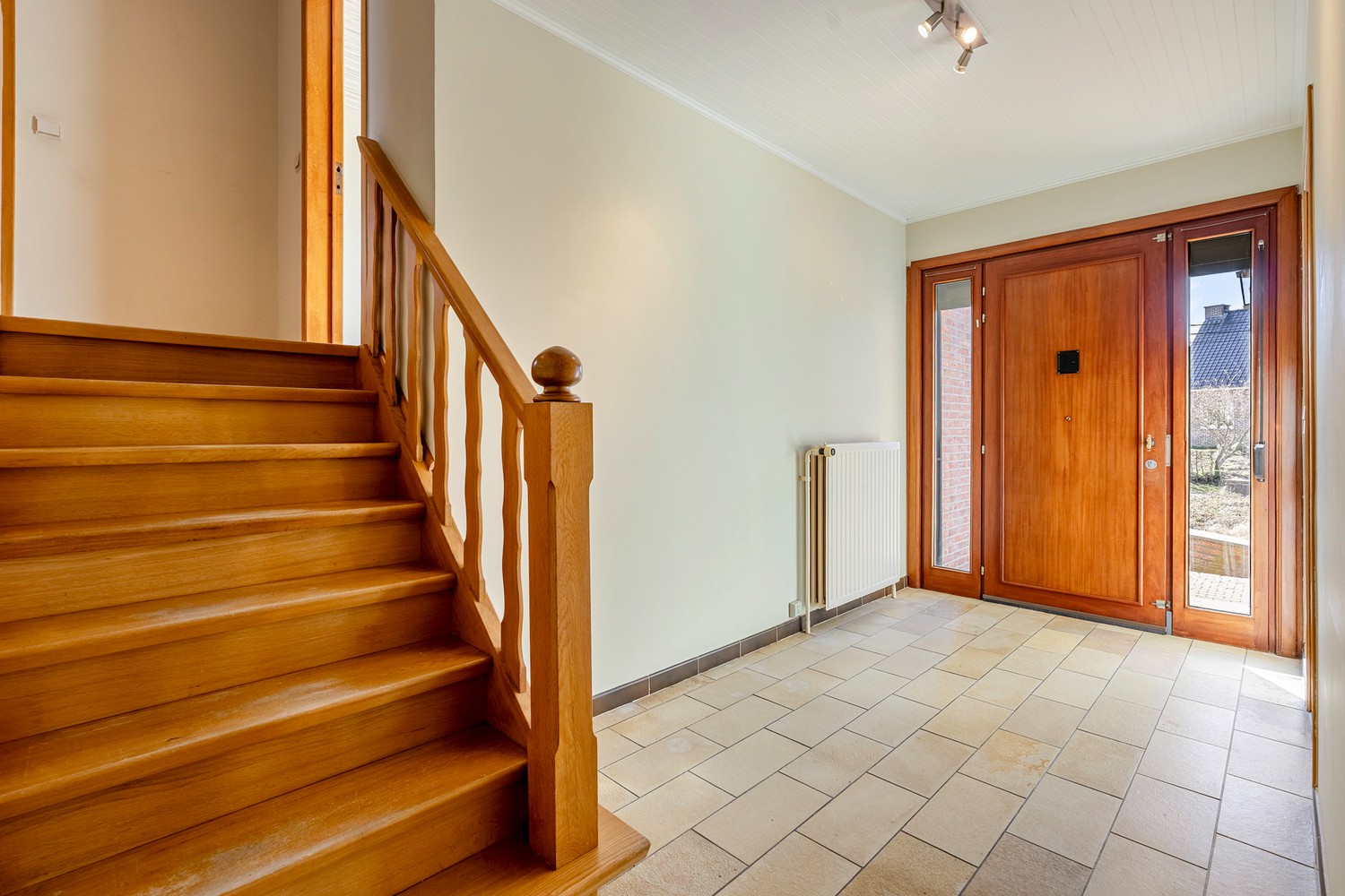 Rustig gelegen ruime gezinswoning met grote tuin en tal van mogelijkheden - photo 3