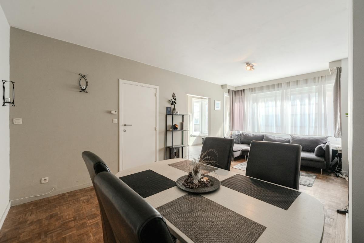Ruim één-slaapkamerappartement te centrum Oostende - foto 4