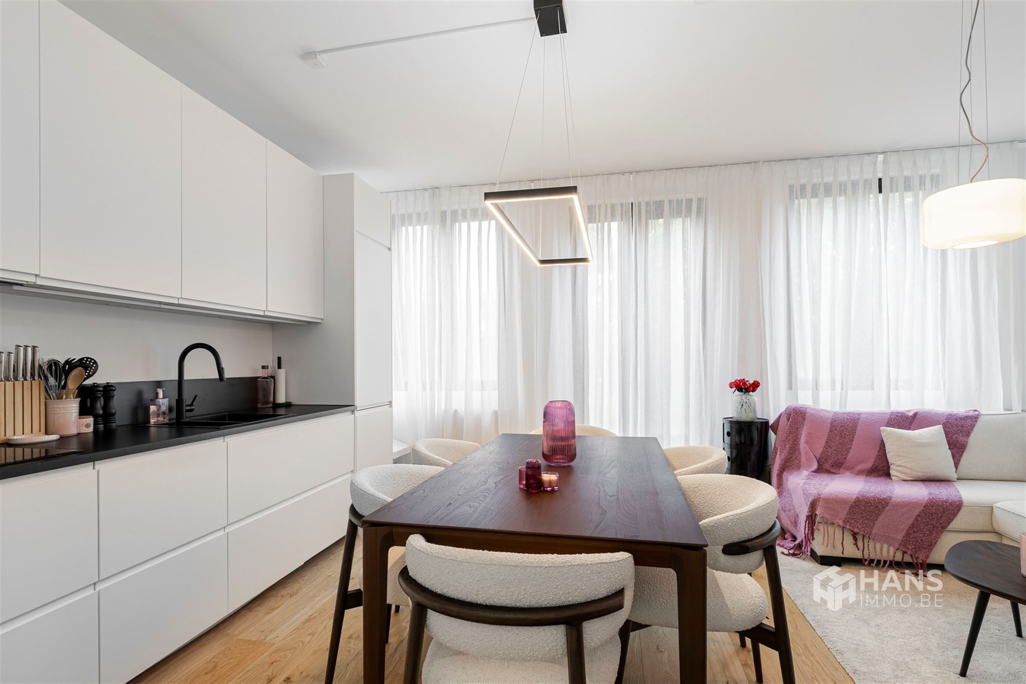 Instapklaar appartement (70 m²) met 2 slaapkamers en 2 terrassen in Merksem. - foto 4