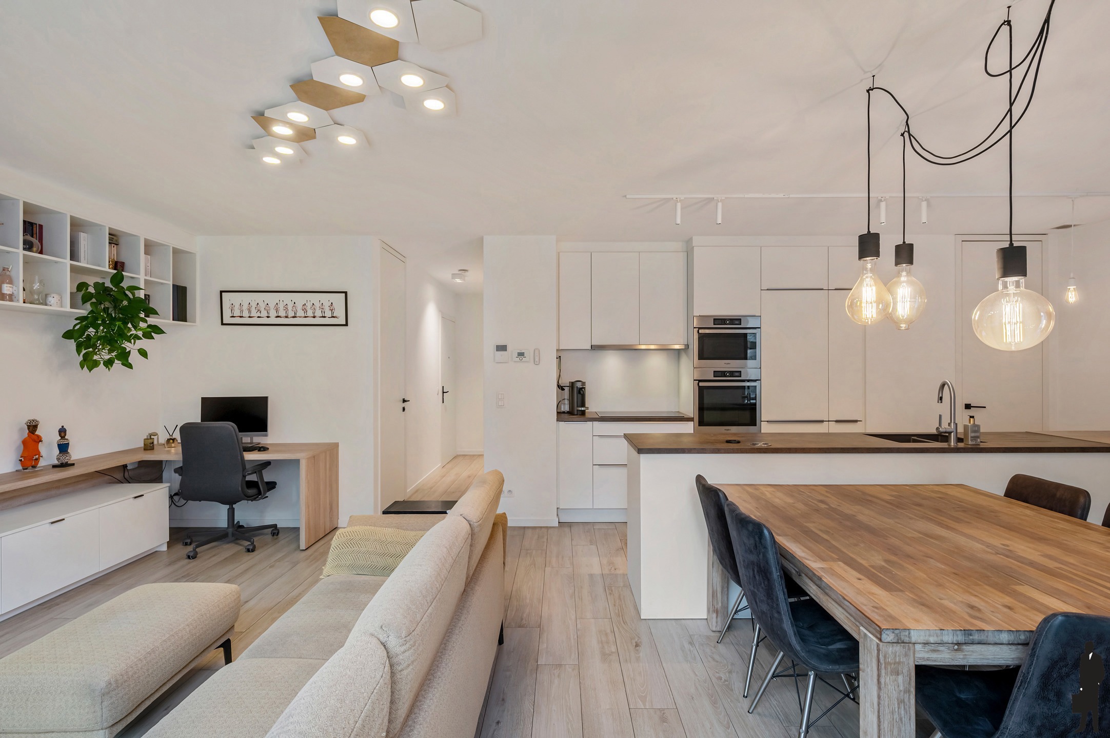 Instapklaar gelijkvloers appartement met zonnige tuin - foto 4
