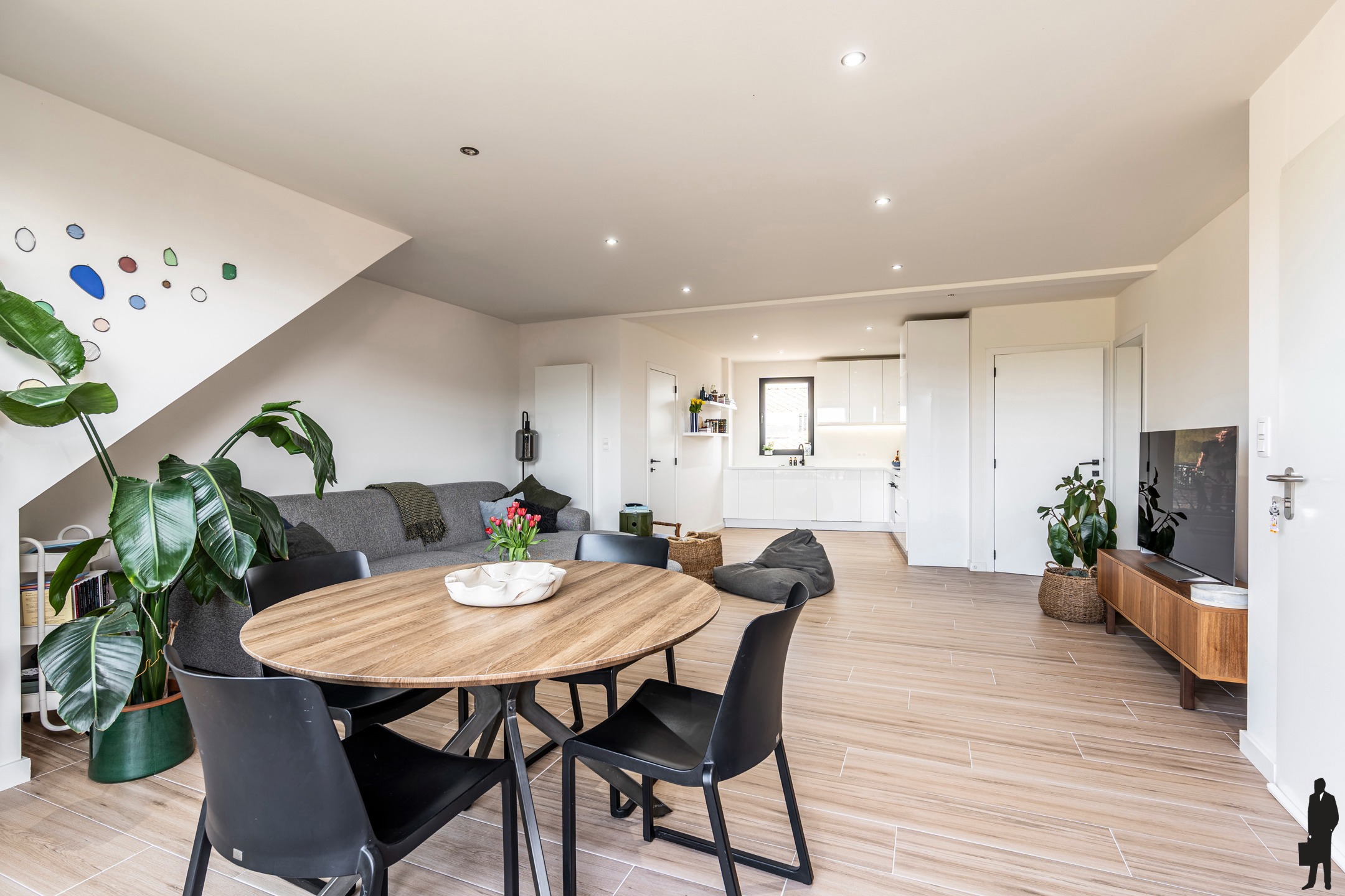 Uitstekend, lichtrijk appartement met ruim terras en garage - foto 2