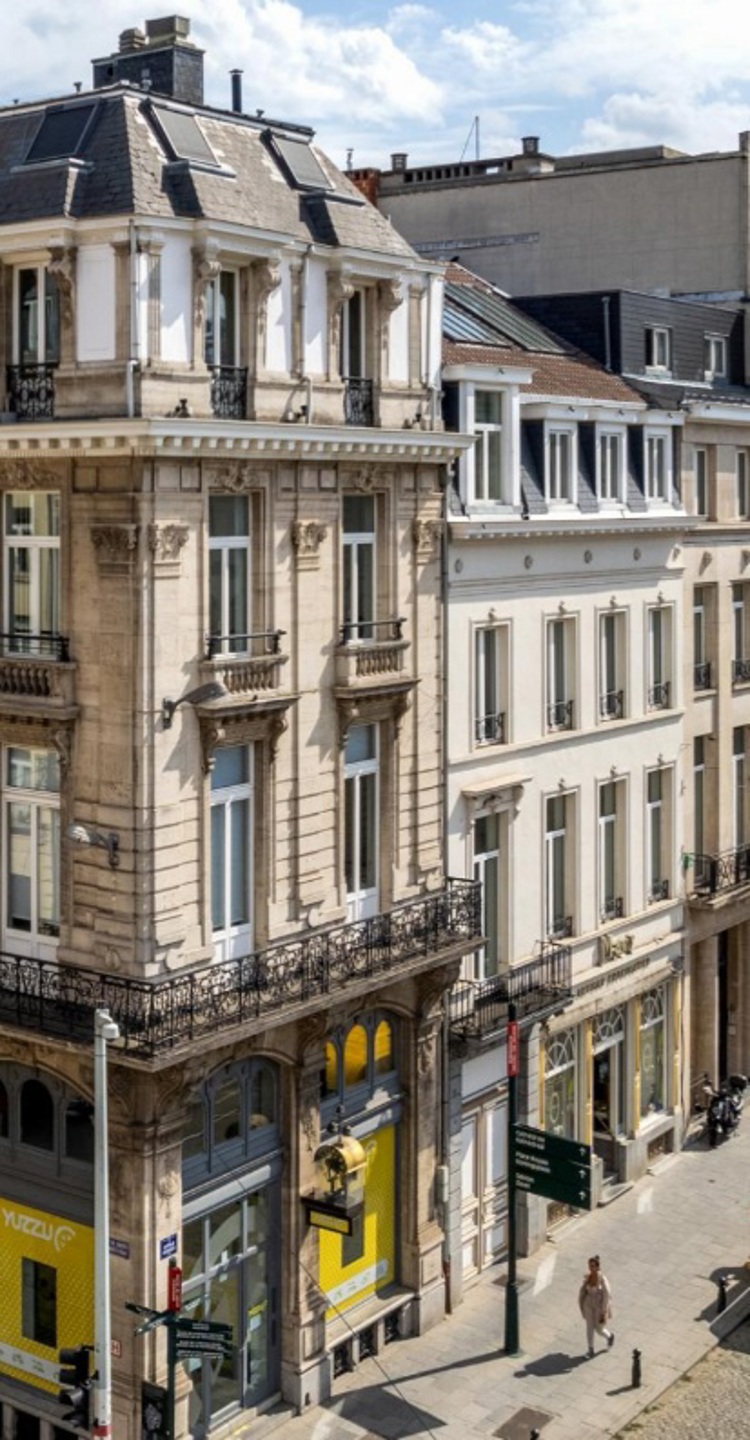 Commercial à louer à Bruxelles - photo 1