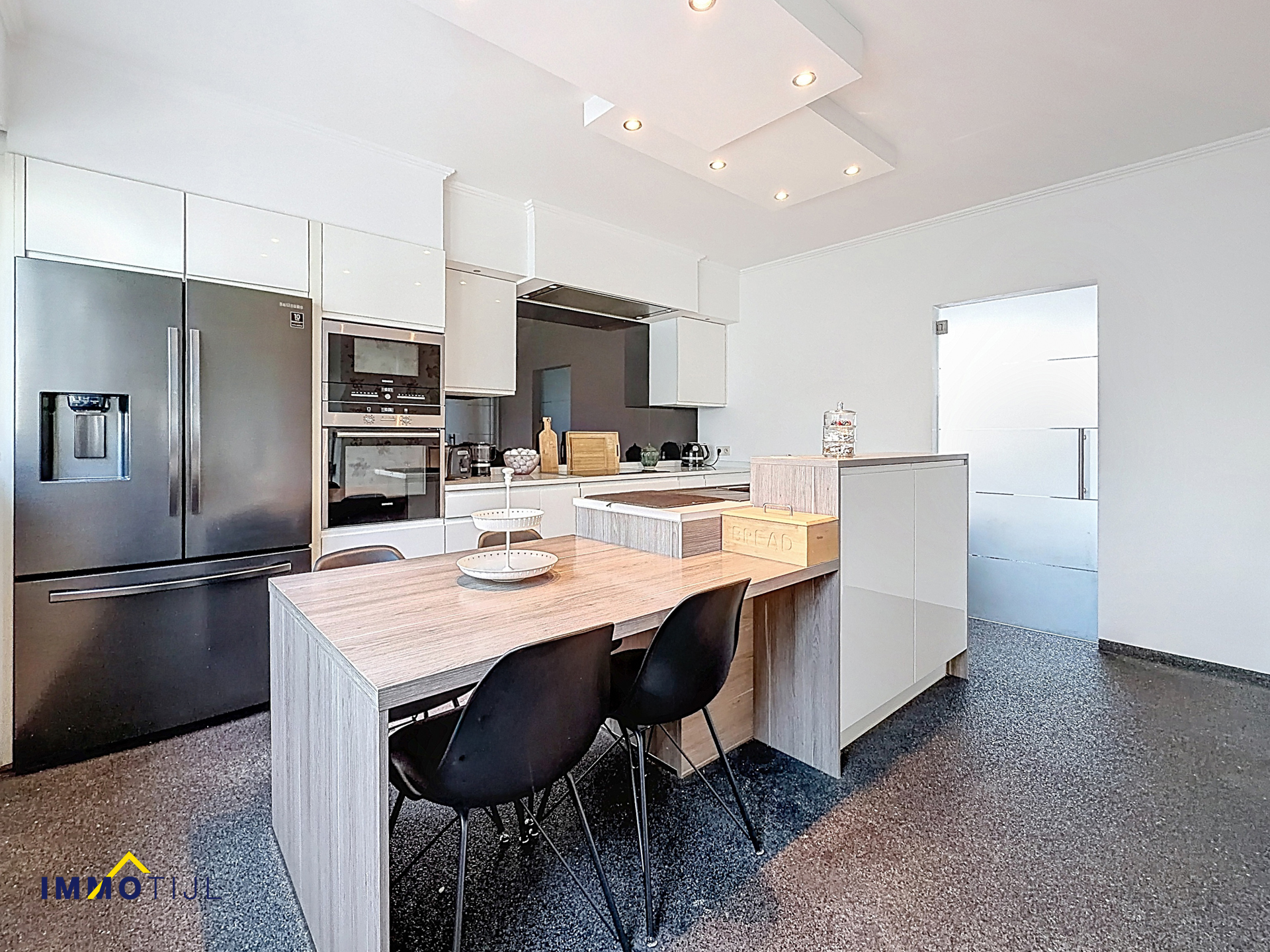 Ruime halfopen woning met 4 slaapkamers en garage te Lokeren! - foto 4