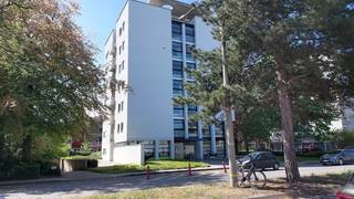 Dit unieke appartement bevindt zich in de Residentie Kiana ontworpen door Govaert & Vanhoutte Architects. Met een bewoonbare oppervlakte van...