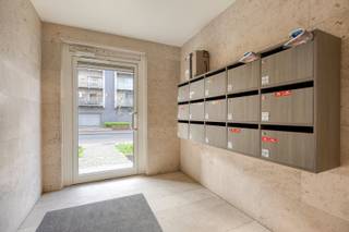 Dit appartement, gelegen aan de Kesseldallaan vlakbij de autostrade, biedt een uitstekende locatie voor wie waarde hecht aan een snelle...