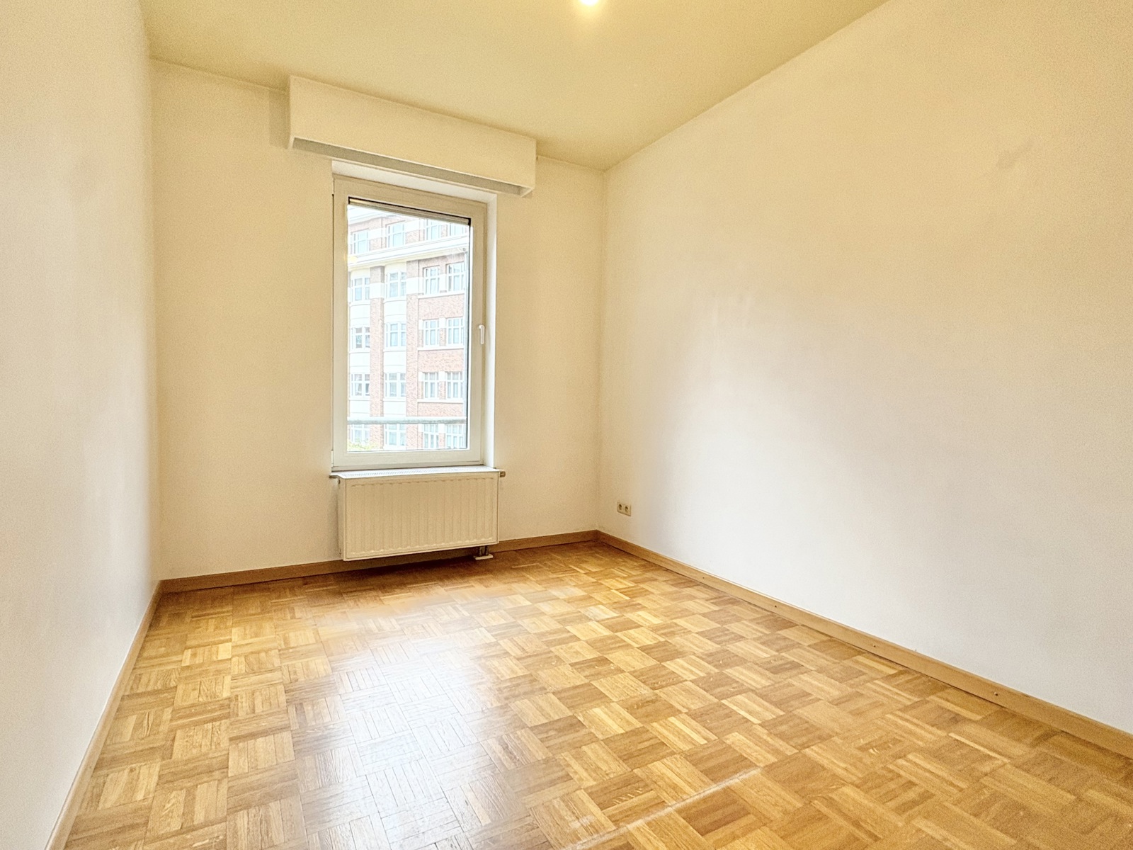 Apartment for rent in Ixelles with 2 bedrooms - photo 4