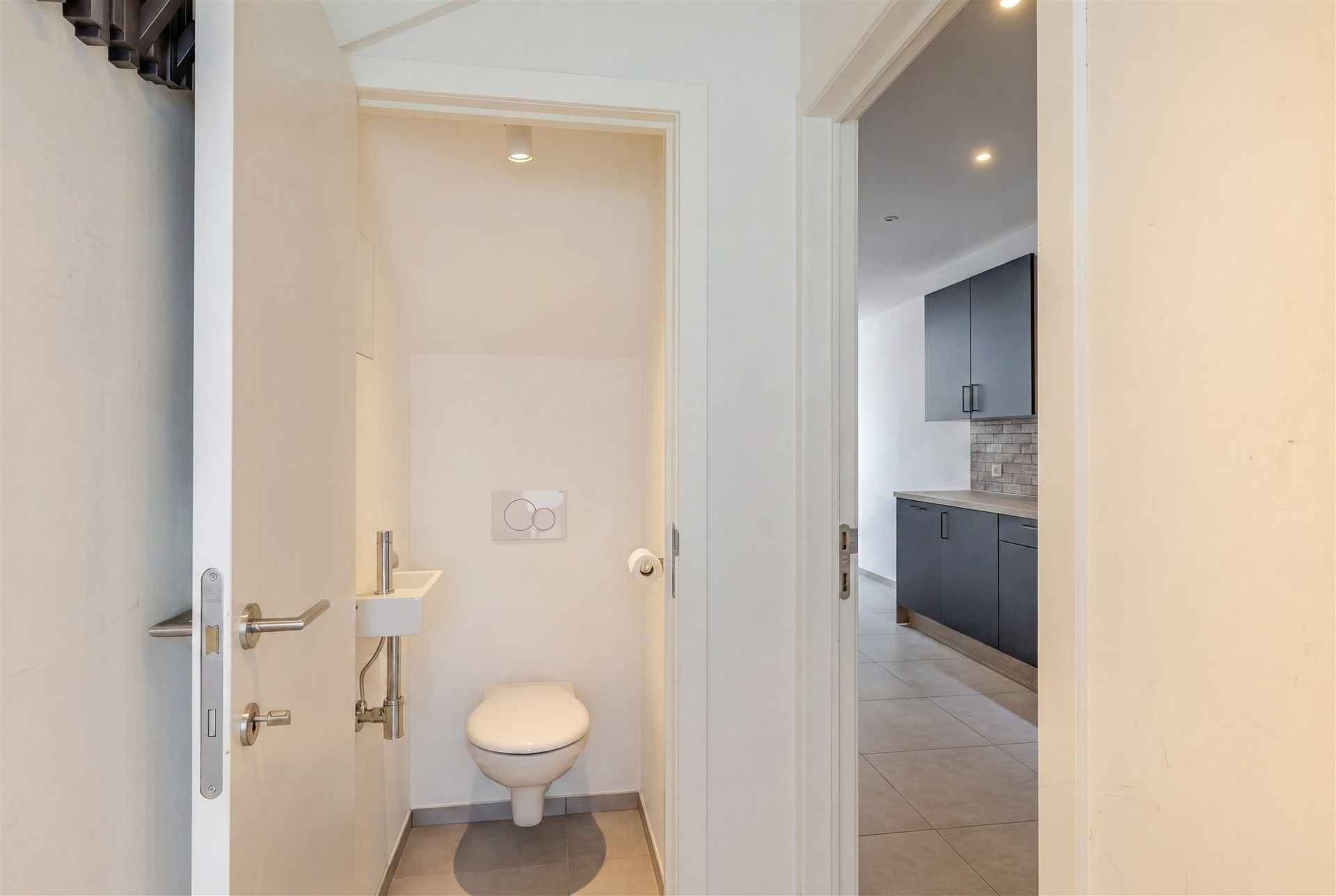 Prachtig gerenoveerde woning met 3 slks en tuin - foto 4