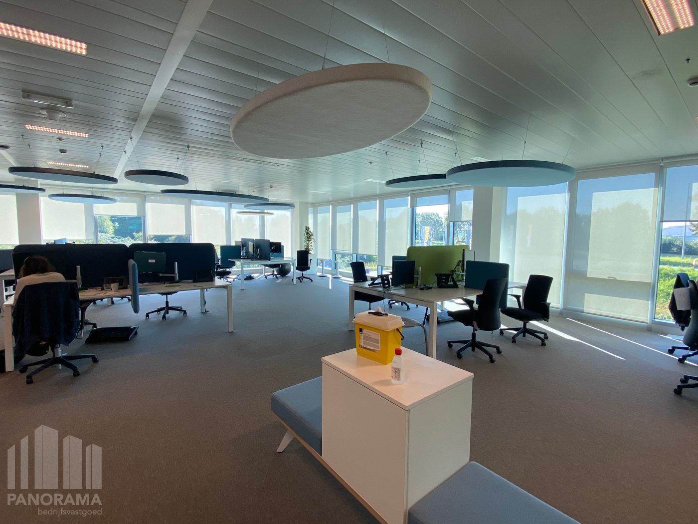 Bureaux haut de gamme de 625 m² à louer dans les Blue Towers - photo 4