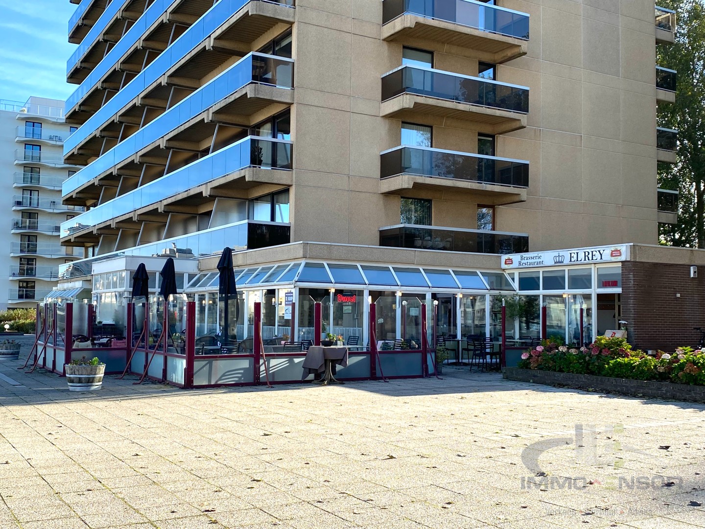 Goedgelegen handelspand + horeca-inrichting - foto 1