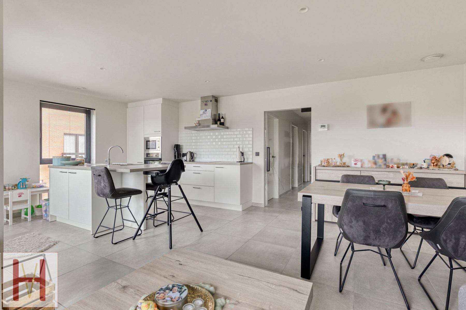 BEN-appartement met 2 slaapkamers, terras en garagebox. - foto 3