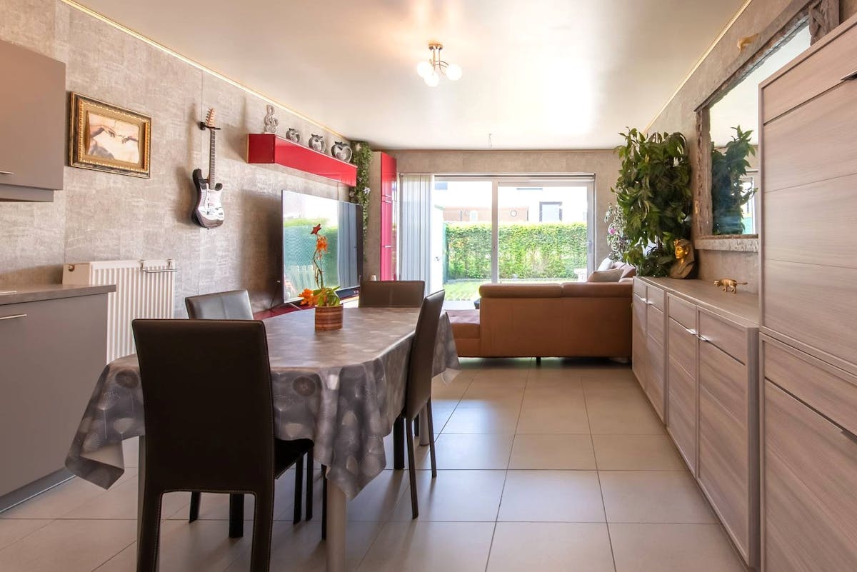 Gelijkvloers appartement met tuin te koop op rustige locatie - foto 4