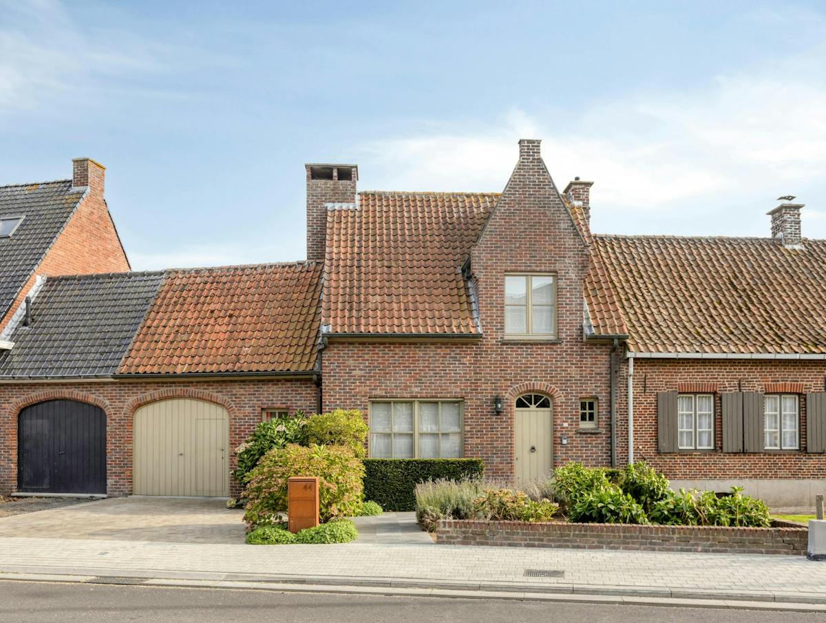 Karaktervolle woning met ruime leefruimtes en prachtige tuin - foto 3