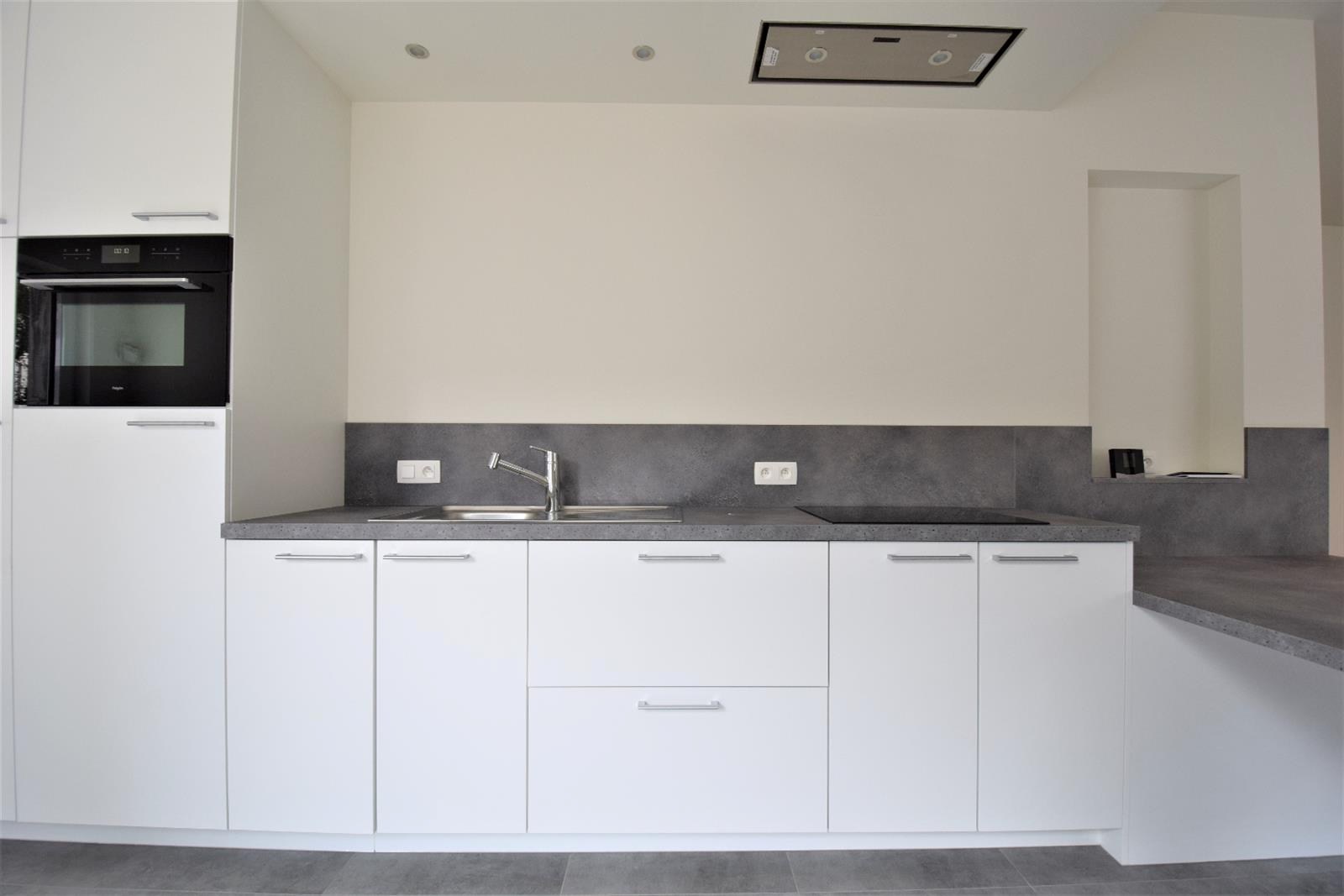 appartement met 2 slaapkamers vlakbij station Gent-Sint-Pieters - foto 3