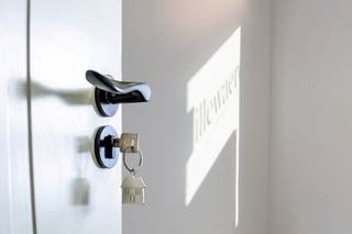 In het bruisende Hasselt bieden wij een uitzonderlijke kans aan gelegen op 2 toplocaties, in het levendige stadscentrum en omringd door alle...