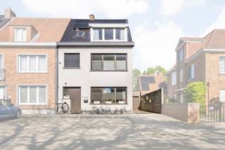 !BEZOEKDAG ZATERDAG 23/05 OP AFSPRAAK TUSSEN 10u EN 13u!Instapklare halfopen bebouwing op toplocatie in Sint‑Andries – 4 slpks – 2 badkamers – EPC B...