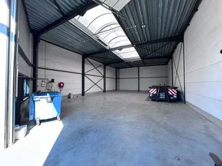 KMO-unit te koop gelegen in het bedrijvenpark Mottepark te Aarschot. Deze moderne bedrijfsunit heeft een oppervlakte van 255 m² en is ideaal...