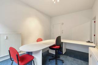 Kantoorruimte – Ieperlaan, BrusselKenmerken van het pand:Totale oppervlakte: 33,5 m².Indeling: Bestaande uit twee afzonderlijke bureauruimtes en...