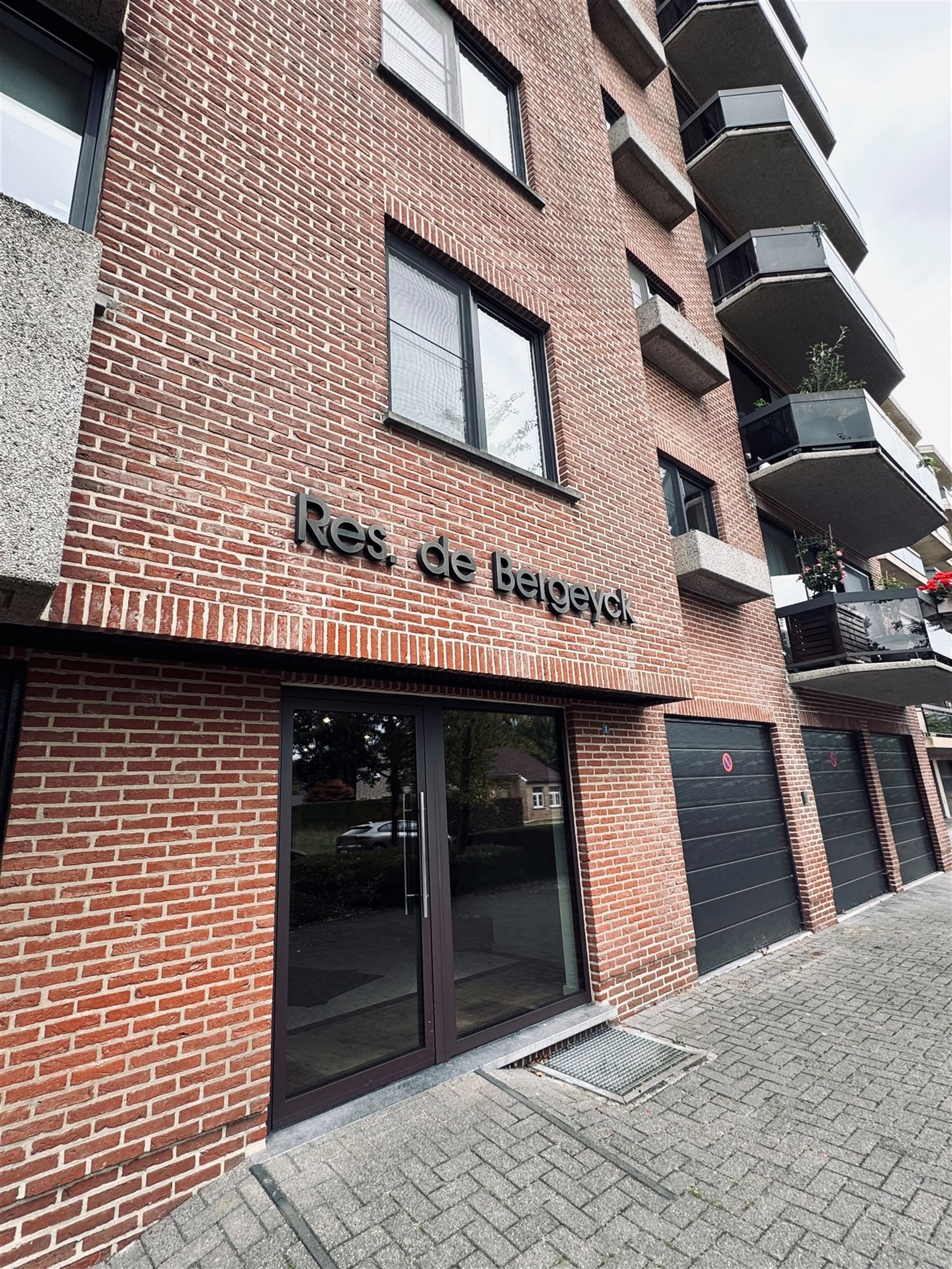 Appartement à louer à Beveren-Kruibeke-Zwijndrecht avec 3 chambres - photo 2