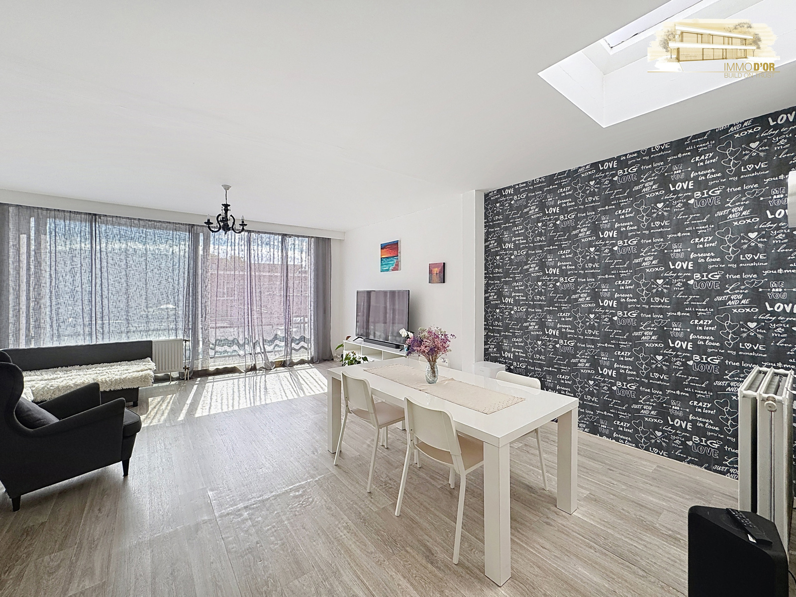 Te koop In hartje Brasschaat handelspand + duplex - foto 3