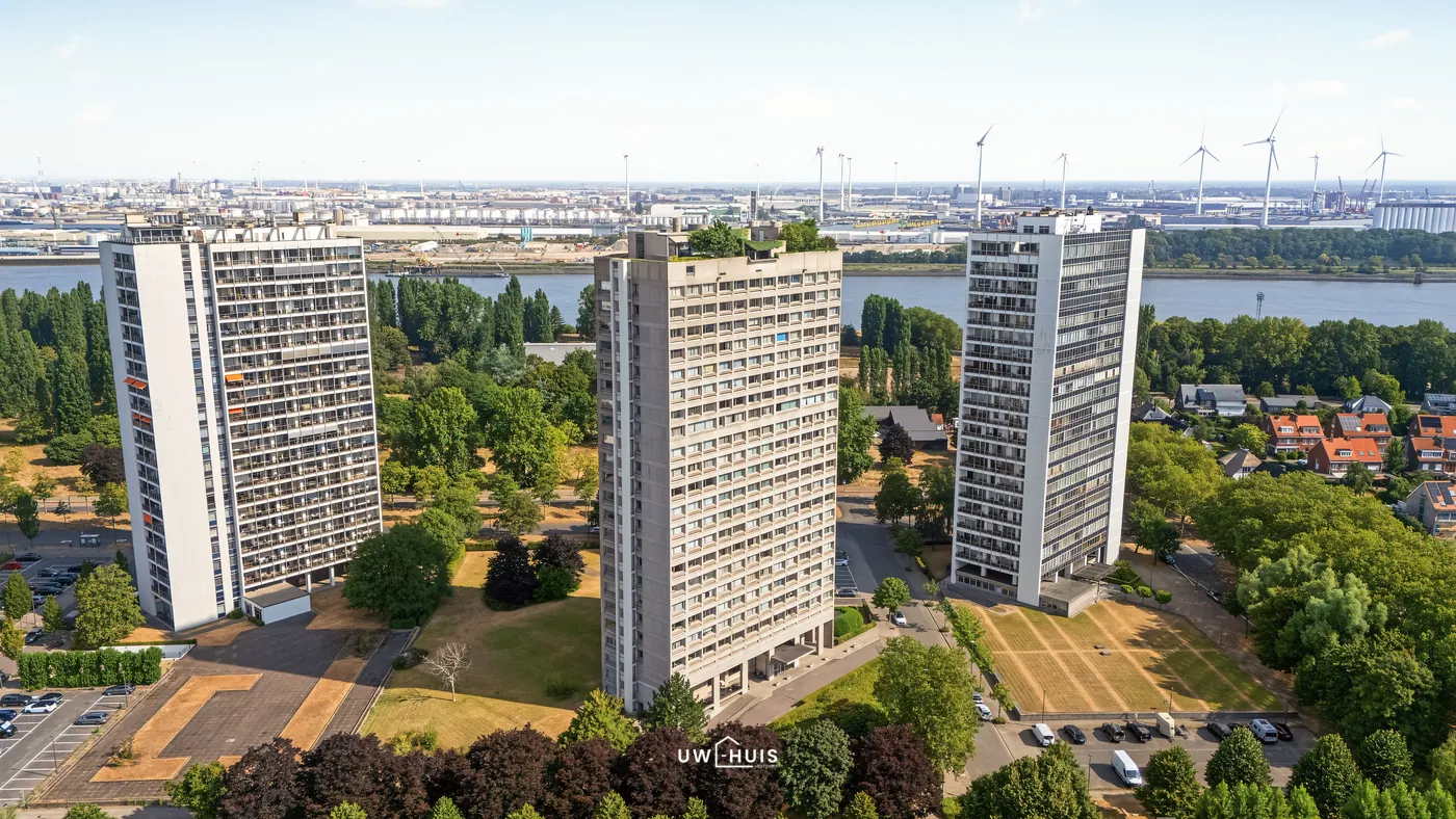 Appartement à vendre à Anvers avec 3 chambres - photo 1