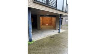 Commercial for rent in Malle