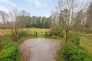 Vous rêvez de posséder votre propre maison dans un endroit stratégique, vert et calme ? Ce terrain à bâtir de 1007 m² à Oud-Heverlee est exactement...