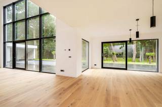 Luxueuze nieuwbouwvilla met zwembadDeze prachtige nieuwbouwvilla werd gebouwd met hoogwaardige materialen en met het oog op de nieuwste en beste...