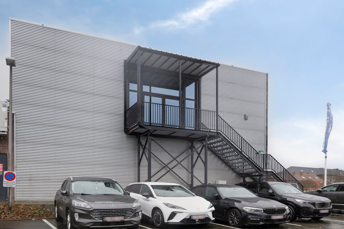 Espace de bureau moderne avec parking d'environ 320 m² dans un emplacement privilégié à Diepenbeek - photo 5