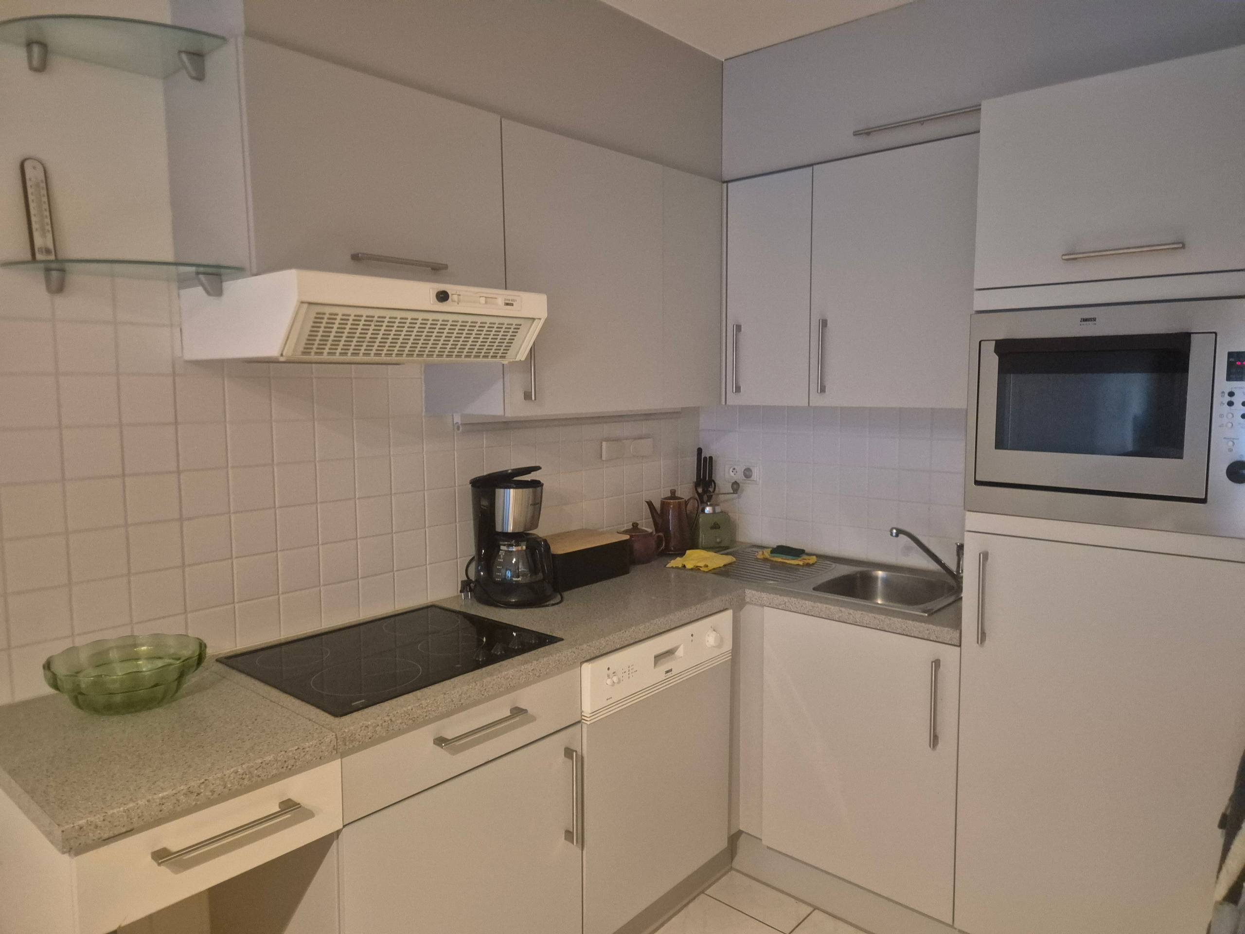 Te huur ruim 2-slaapkamerappartement op toplocatie in Westende - foto 2