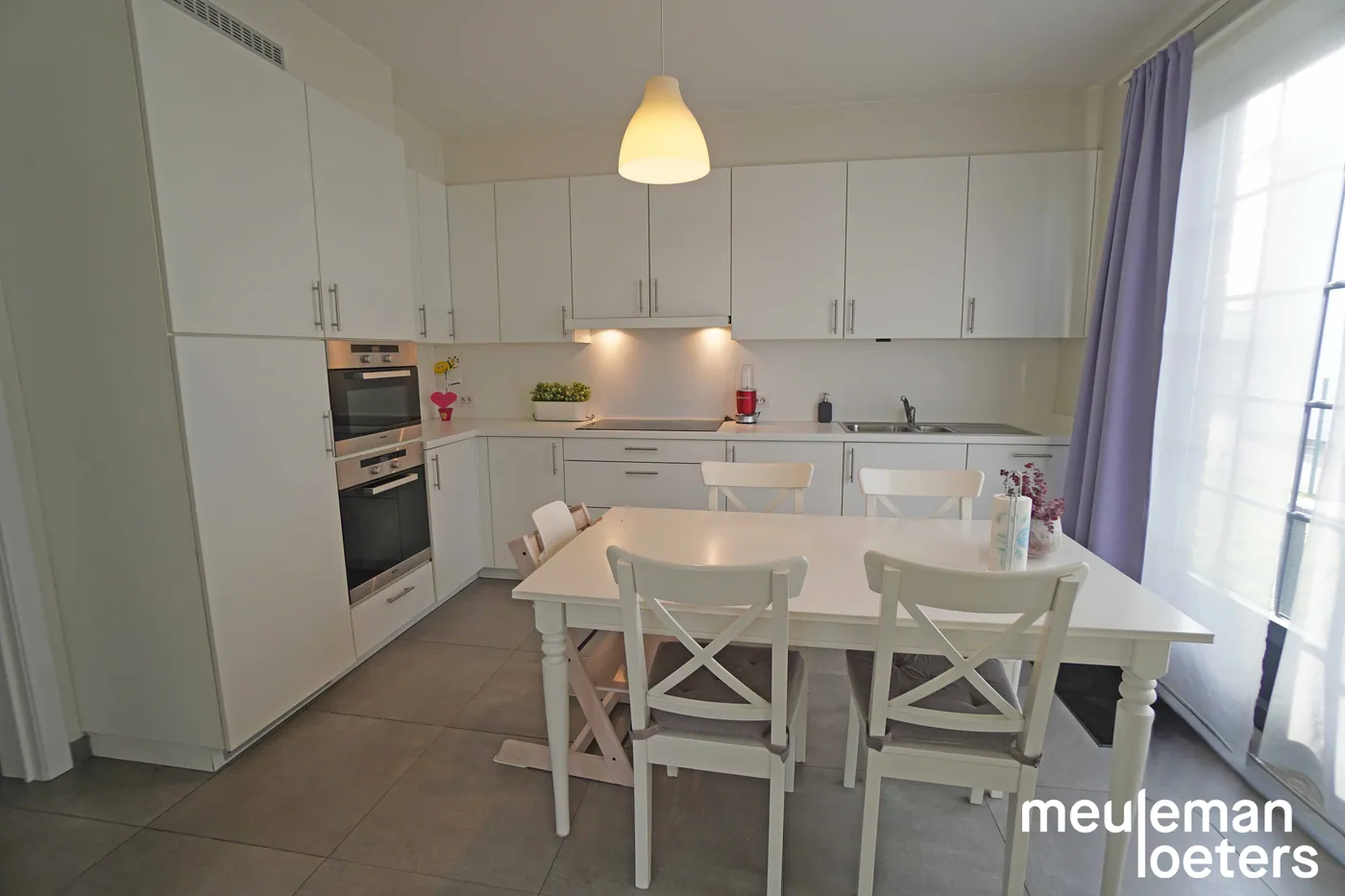 Lichtrijk appartement met prachtige woonvolumes - foto 4