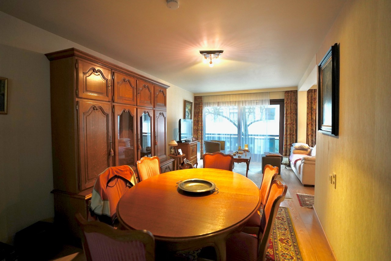 Praktisch appartement met 2 slaapkamers in hartje Evergem ! - foto 5