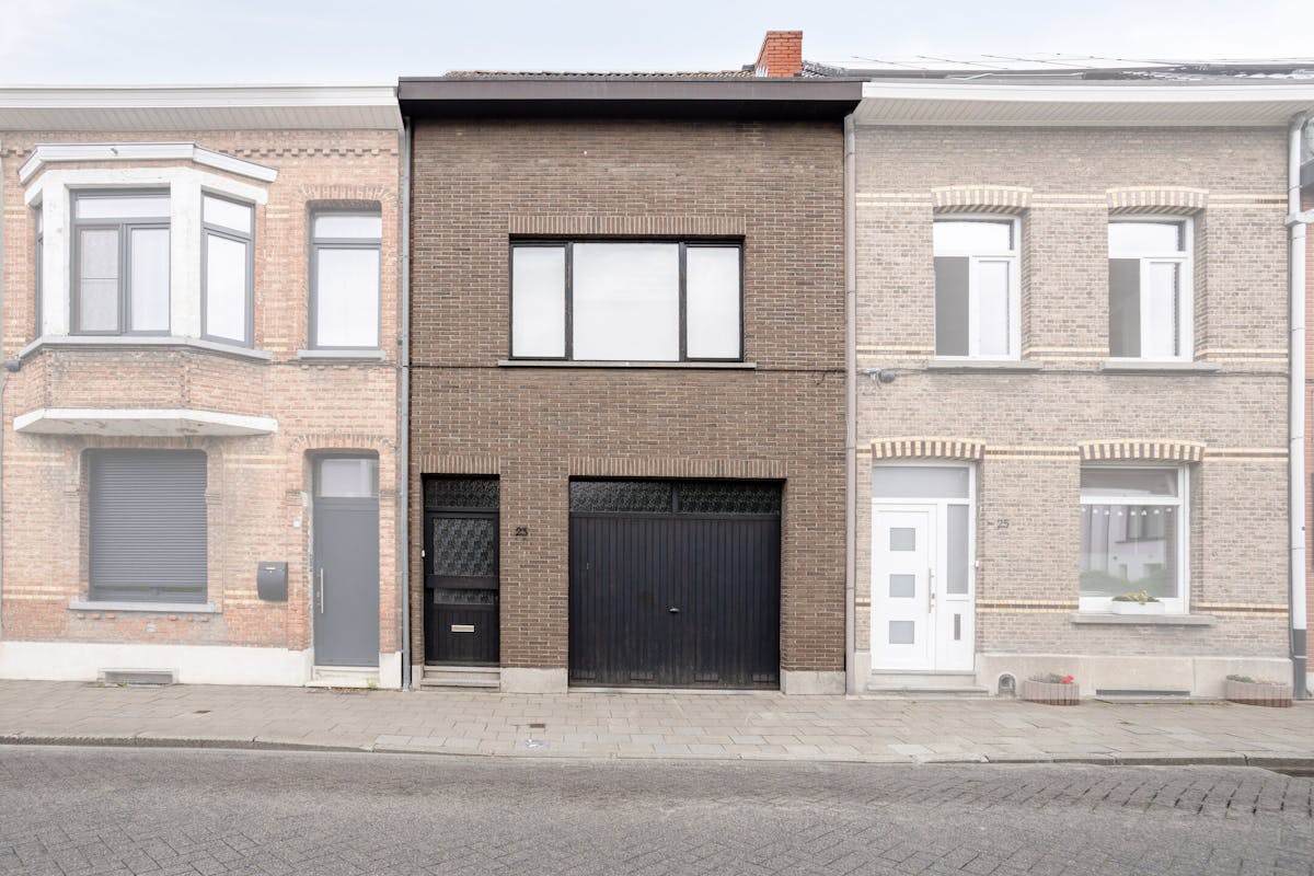 Huis met 3 slaapkamers, tuin en garage te koop in Hoboken - foto 1