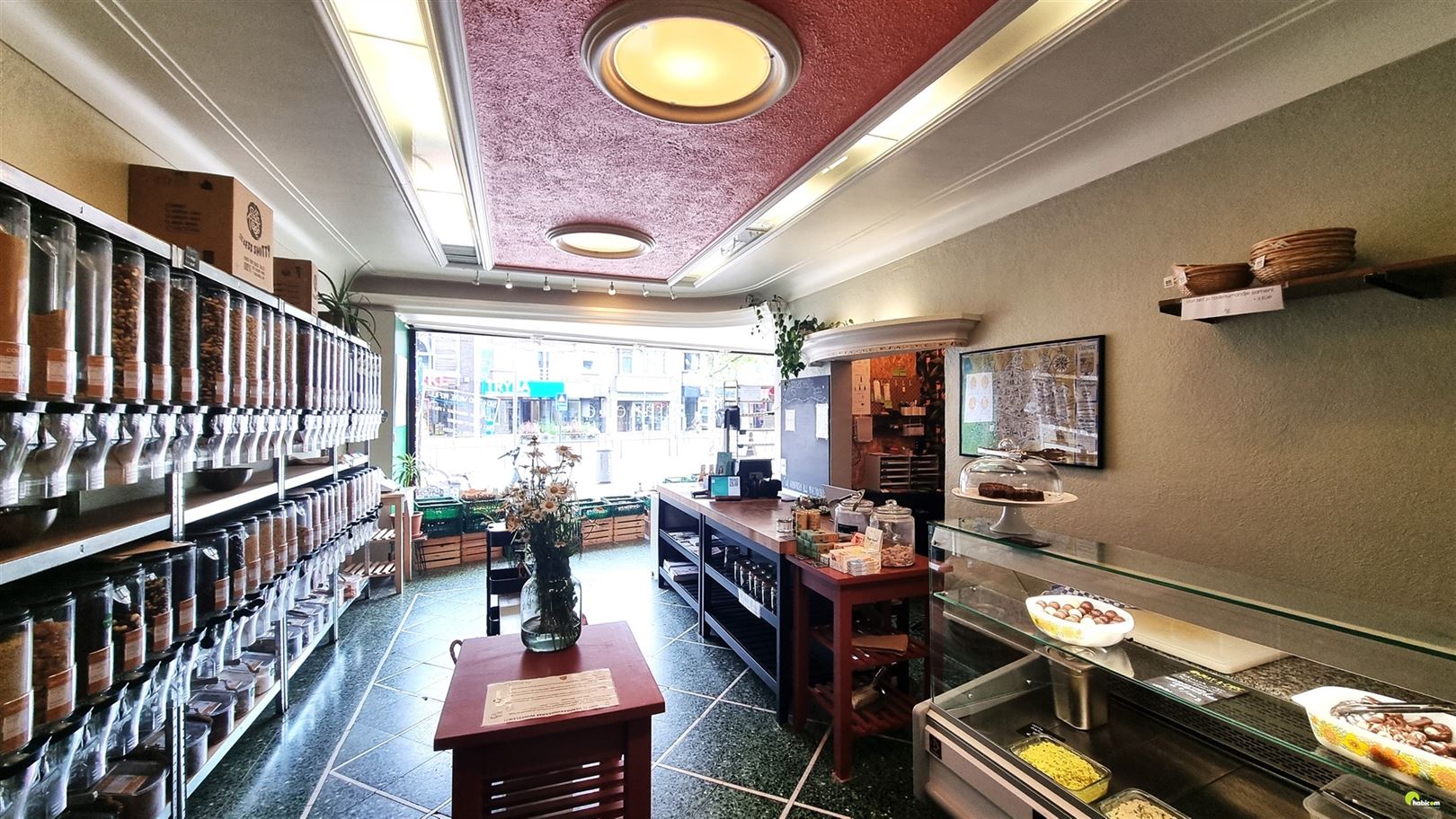 Handelsruimte op zéér commerciële locatie! - foto 4