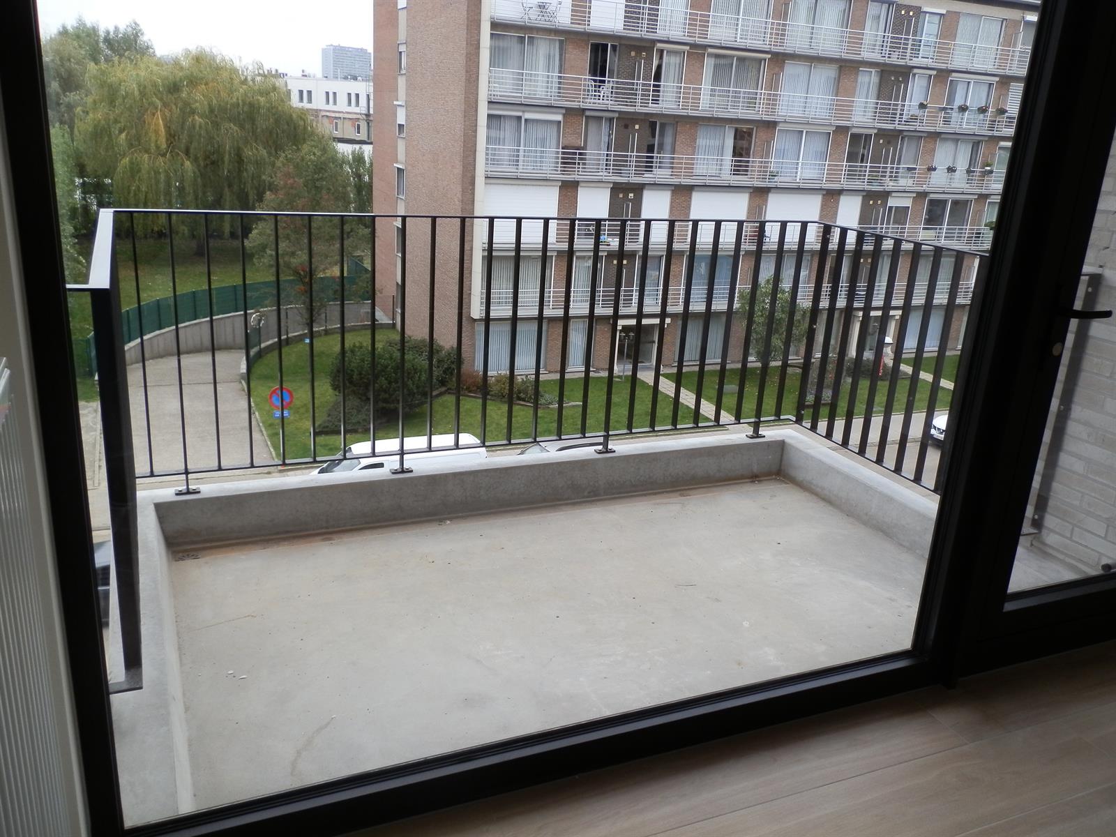 Recent 1-slaapkamerappartement met staanplaats en fietsenstalling - foto 4