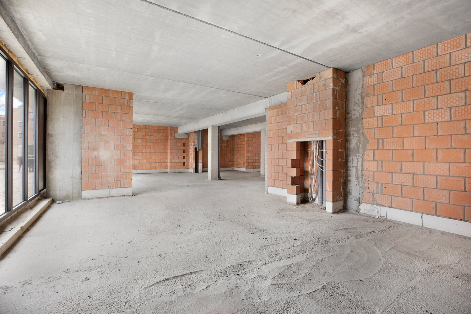 Casco handelsgelijkvloers op toplocatie - foto 1