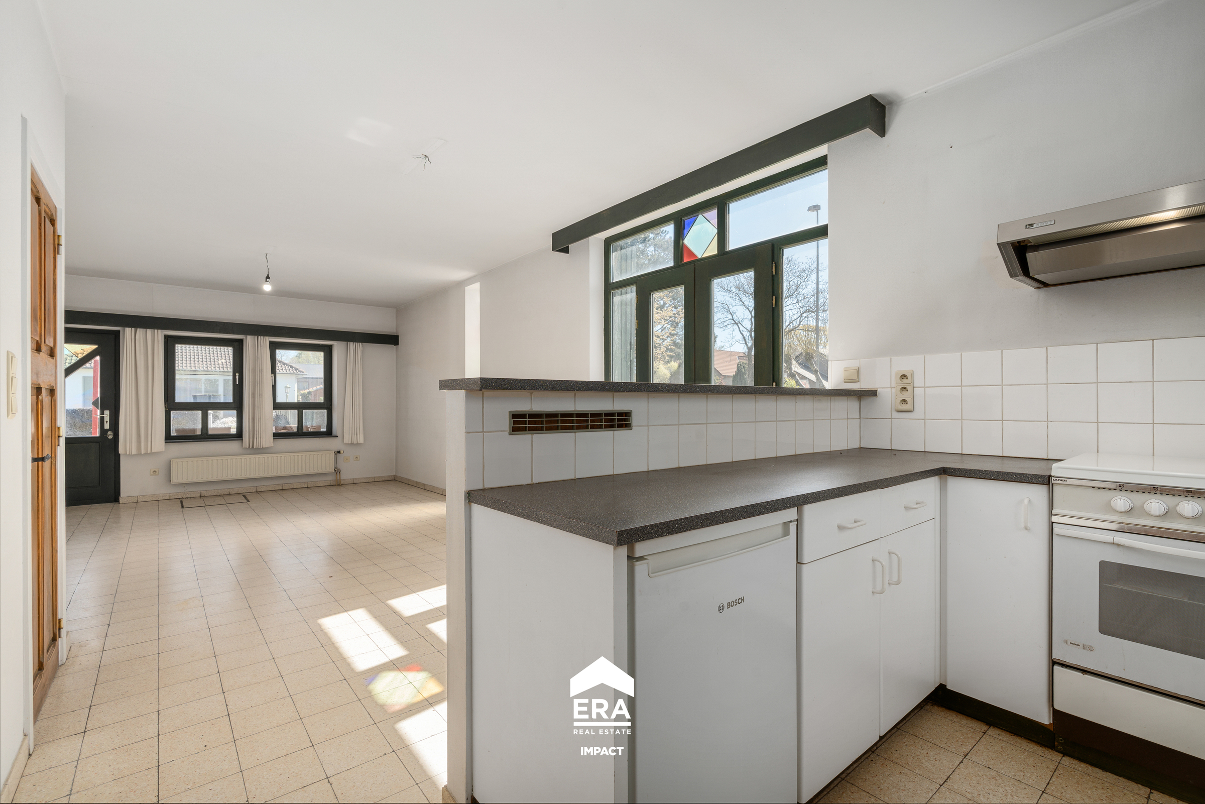 Ruime, karaktervolle, woning(en) in Peer met veel potentie - foto 3