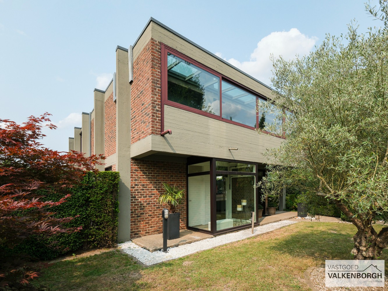 Architecturale klassevilla met praktijkruimte op unieke locatie tussen Hasselt en Bokrijk. - foto 4