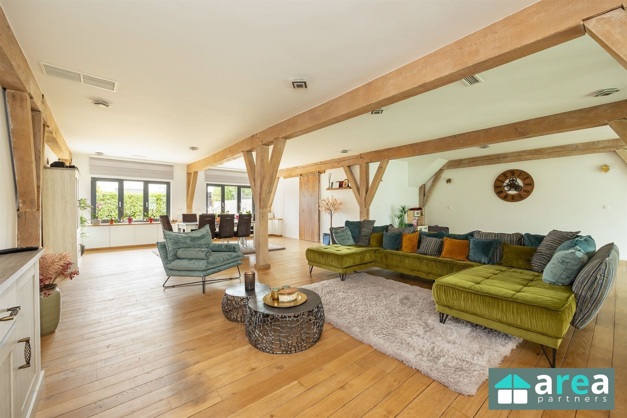 Villa met bedrijfspand in industriezone - foto 4