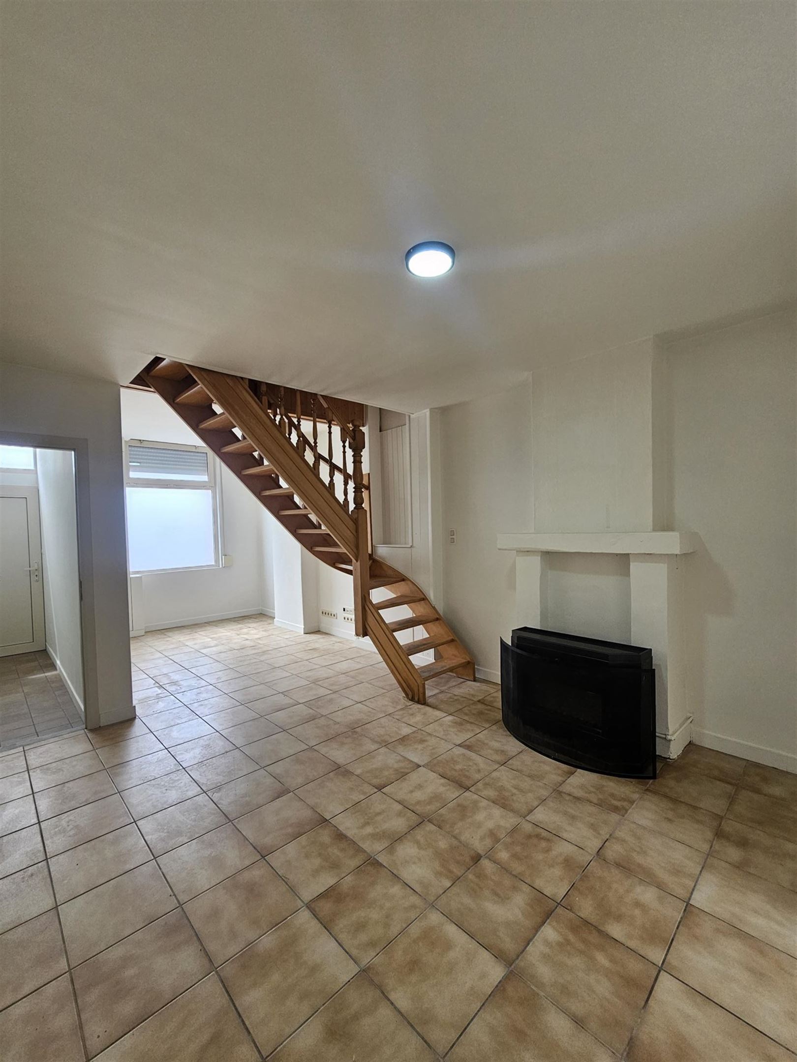 Maison à vendre à Saint-Nicolas avec 3 chambres - photo 3