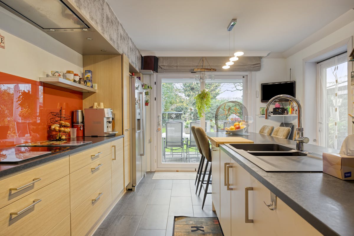 Instapklare gezinswoning met tuin in residentieel Evergem - foto 3