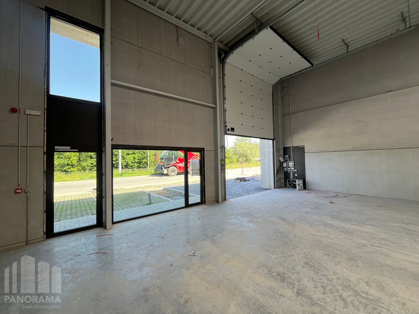 Opslagruimte van 300 m² & uitstekend gelegen vlak aan de E40 - foto 4