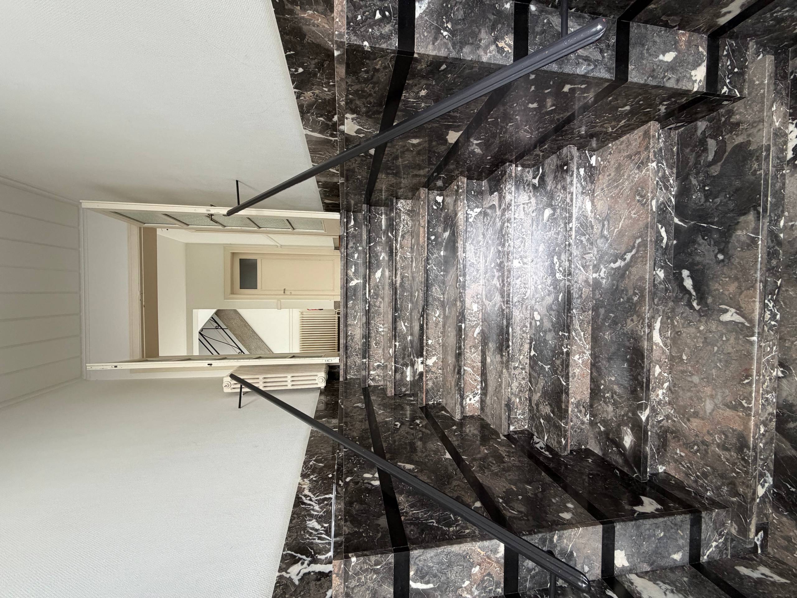 Apartment for rent in Antwerp with 3 bedrooms - photo 4