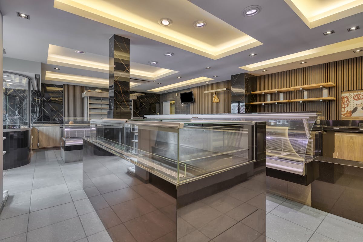 Handelspand van ca. 147 m² te koop in centrum Mortsel - foto 2