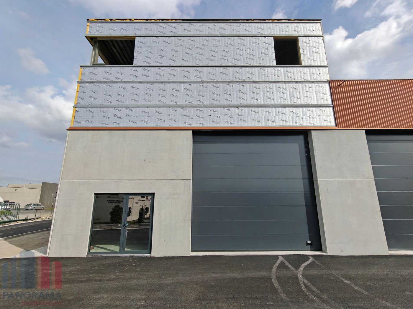 Unité PME nouvellement construite : 164 m² d'entrepôt avec 164 m² de bureaux - photo 1