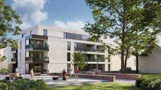 Dit appartement, gelegen op de gelijkvloerse verdieping, kan u betreden via een inkomhal rechtstreeks uitgevend op een lichtrijke leefruimte...