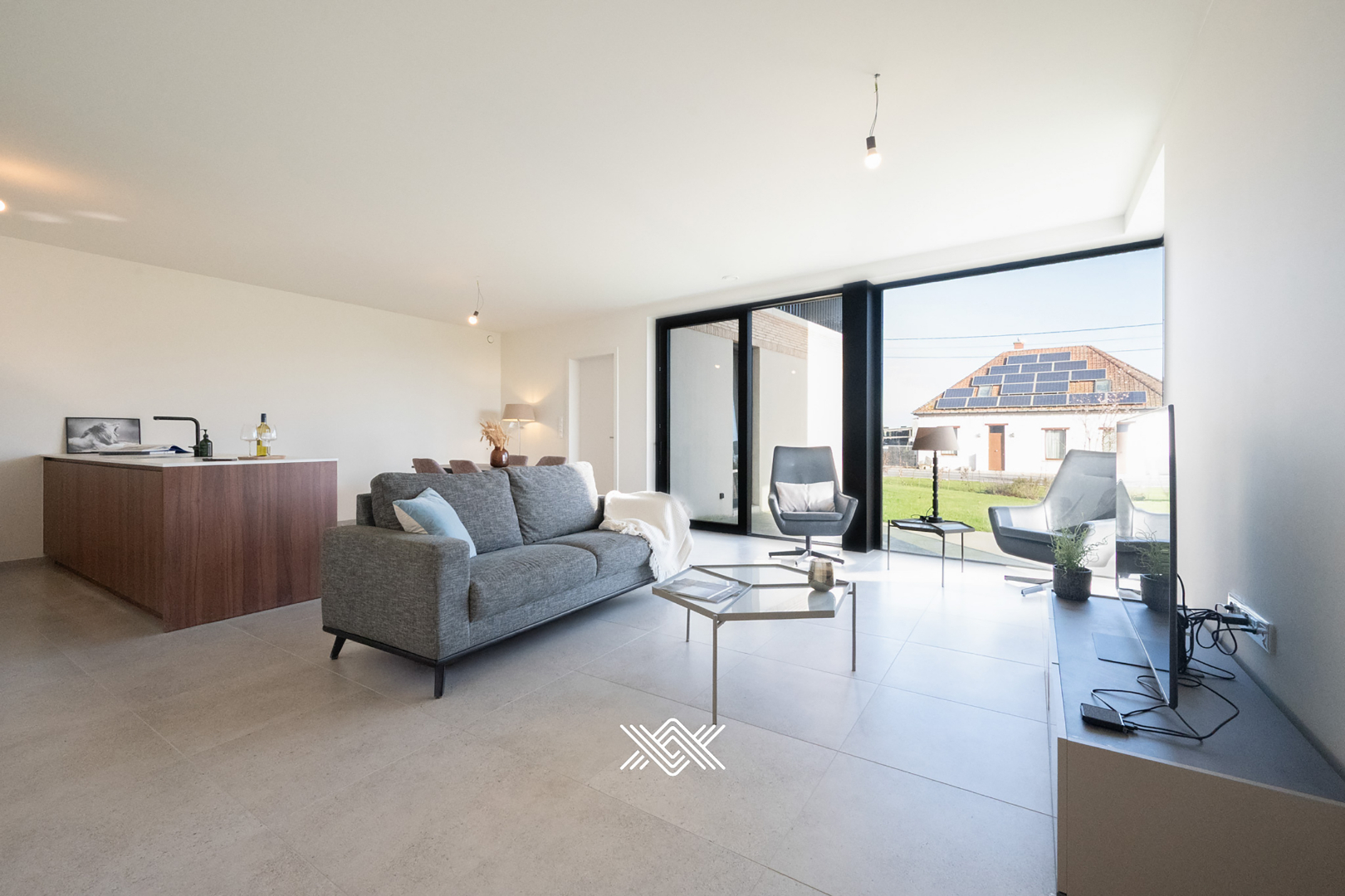 Recent gelijkvloers appartement met drie slaapkamers en tuin - photo 3