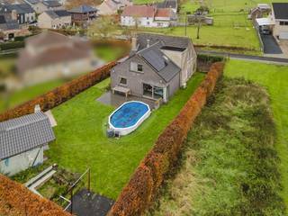 PRESALE: Kom deze woning ontdekken op zaterdag 13/12/2025 tussen 10u00 en 11u30 ! (Enkel op afspraak)Op zoek naar een ruime gezinswoning?...