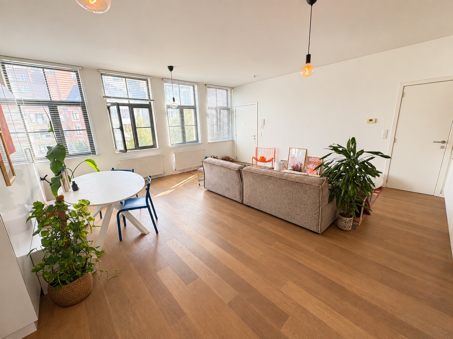 1 SLAAPKAMER APPARTEMENT OP ZEER CENTRALE LIGGING - foto 1