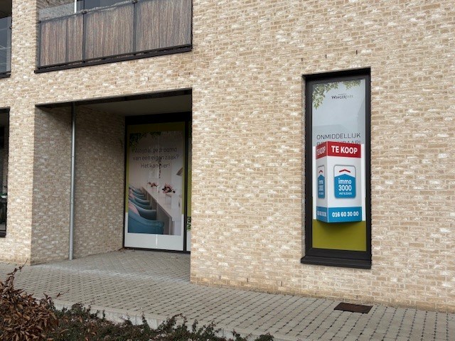 SINT JORIS WINGE HANDELSRUIMTE 71 m2 + terras - foto 2